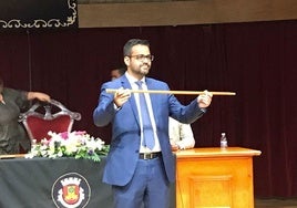 Manuel González Andrade en 2019 cuando consiguió la mayoría absoluta en Olivenza que no renovó en 2023.