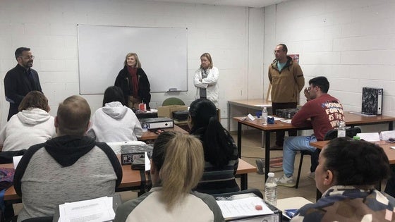 24 alumnos se formarán en las especialidades de Cocina y Limpieza y Gestión de Residuos