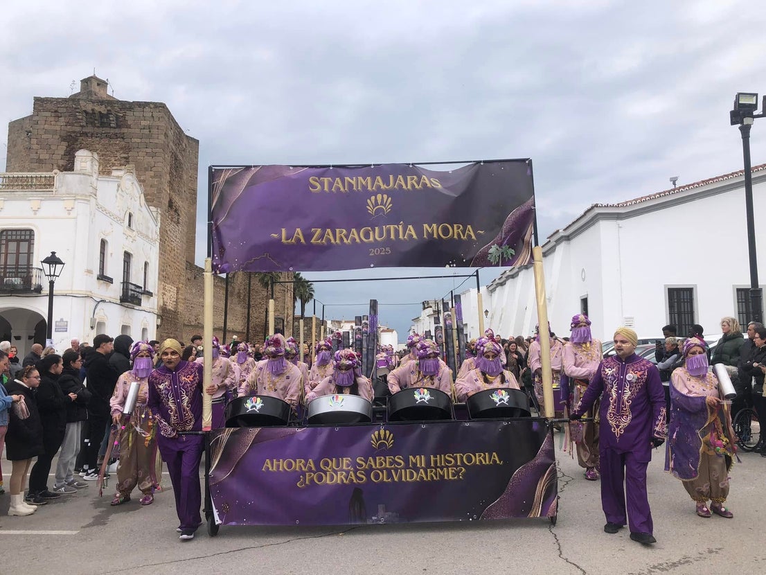 El mal tiempo no consiguió disminuir las ganas de carnaval de los oliventinos