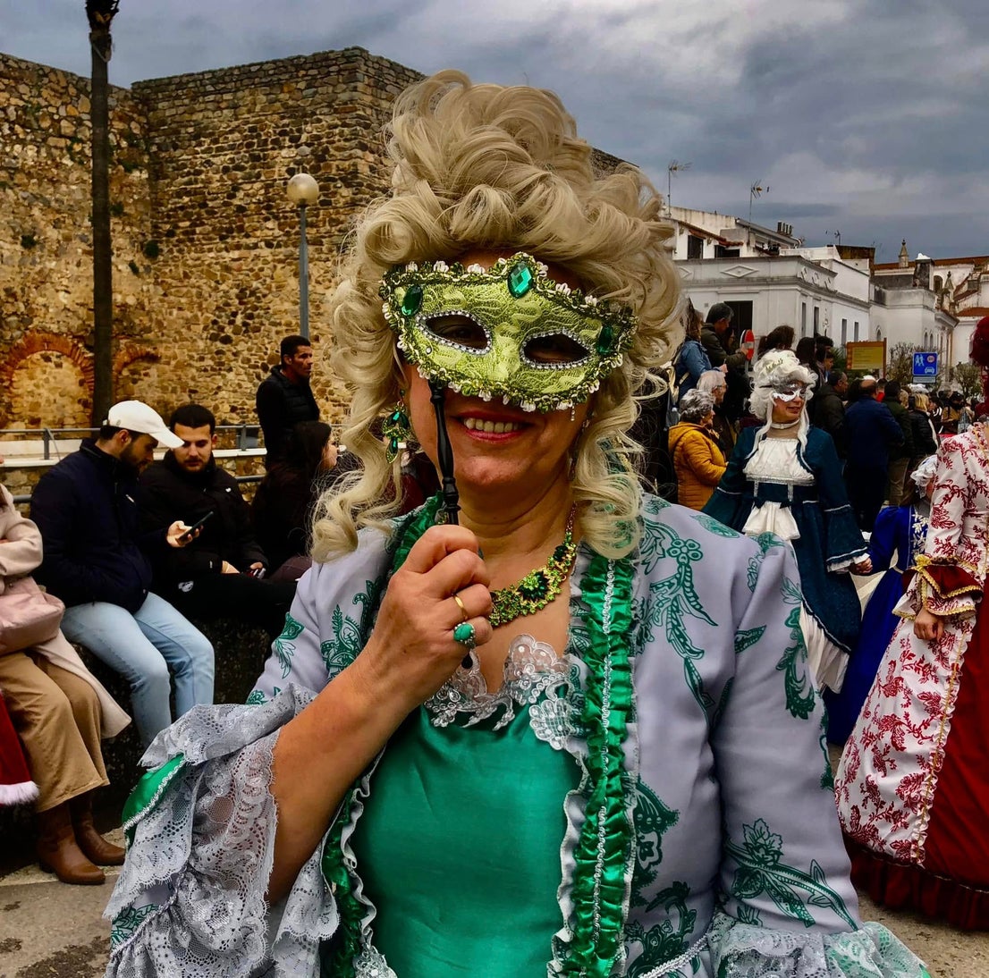 El mal tiempo no consiguió disminuir las ganas de carnaval de los oliventinos