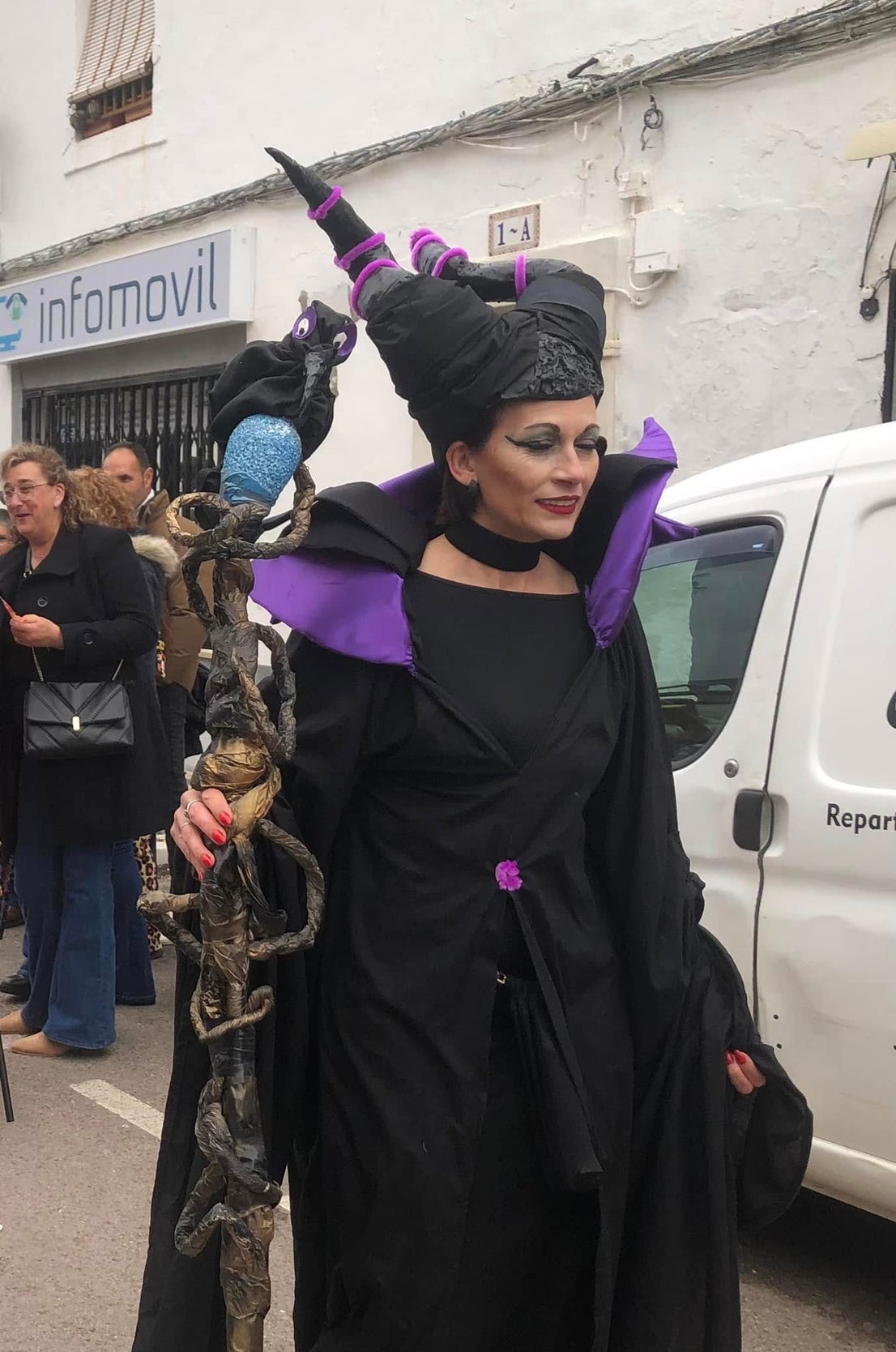 El mal tiempo no consiguió disminuir las ganas de carnaval de los oliventinos