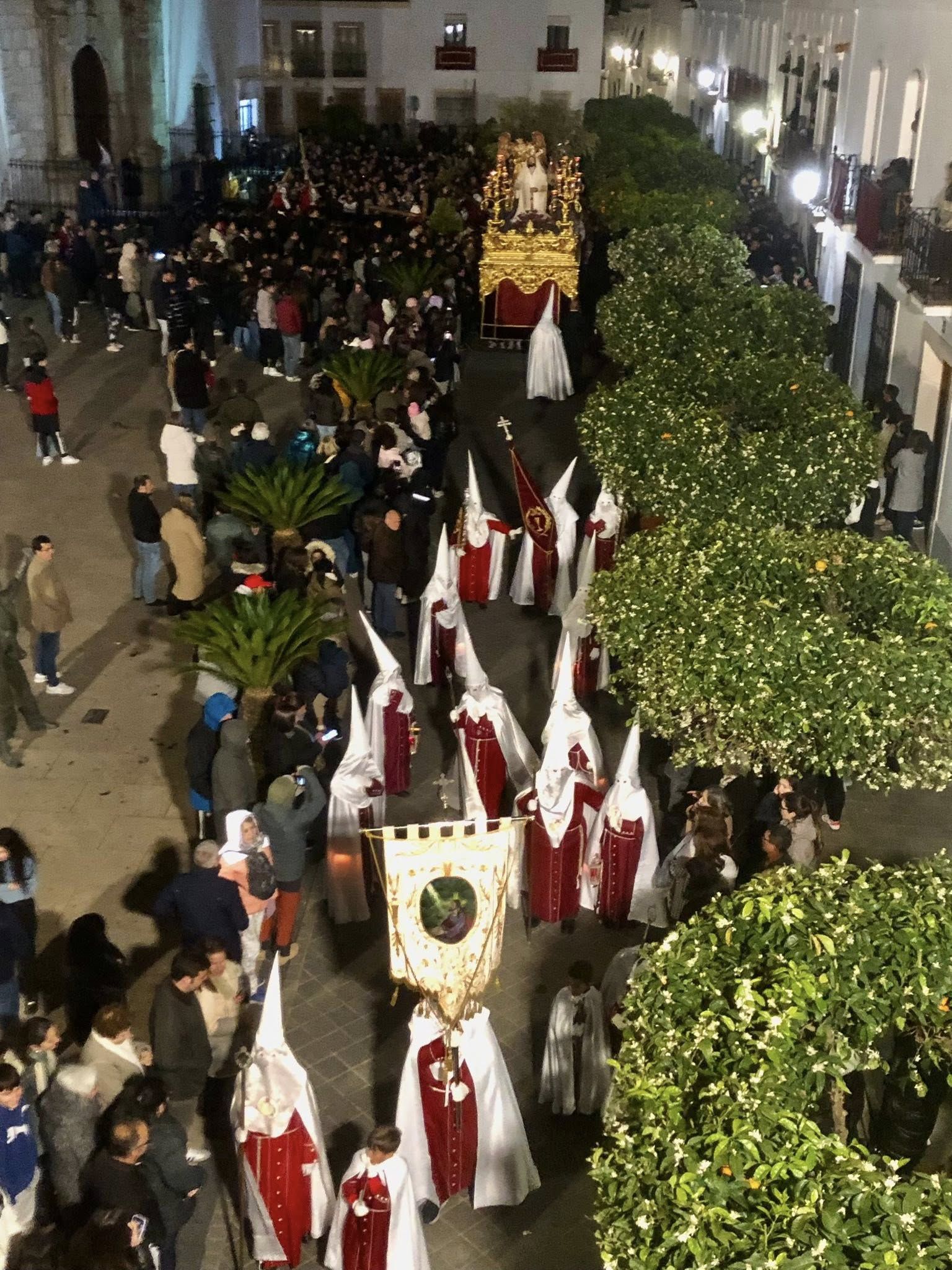 Jesús Orando en el Huerto estrenó nuevos faldones el martes Santo