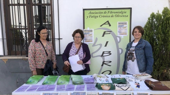 La Asociación local Afibrol instaló una mesa informativa por su Día