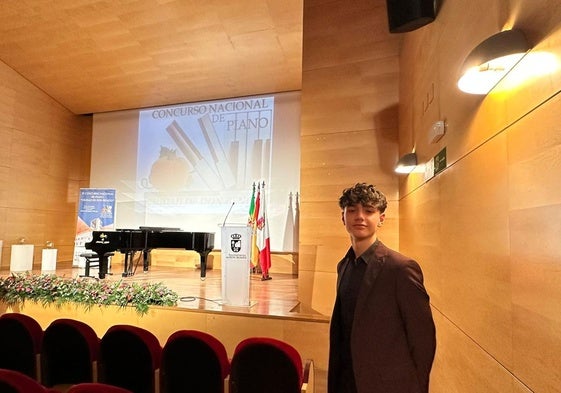 Carlos González gana el Concurso de Jóvenes Músicos 'Ciudad de Almendralejo' de piano