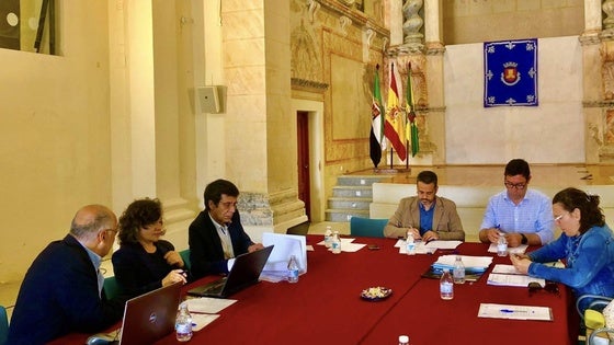 La Asociación Transfronteriza Lago Alqueva acometerá una estrategia para potenciar la innovación y el desarrollo sostenible en este entorno
