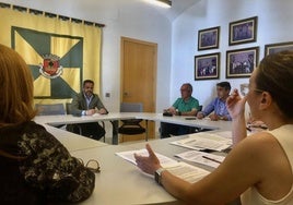 Algunos de los asistentes a la reunión.