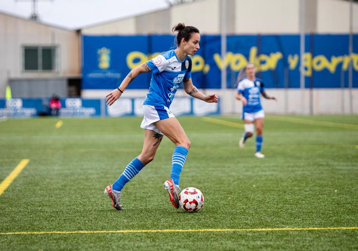 La oliventina Belén Martínez asciende a 1ª división con el Alhama CF de Murcia