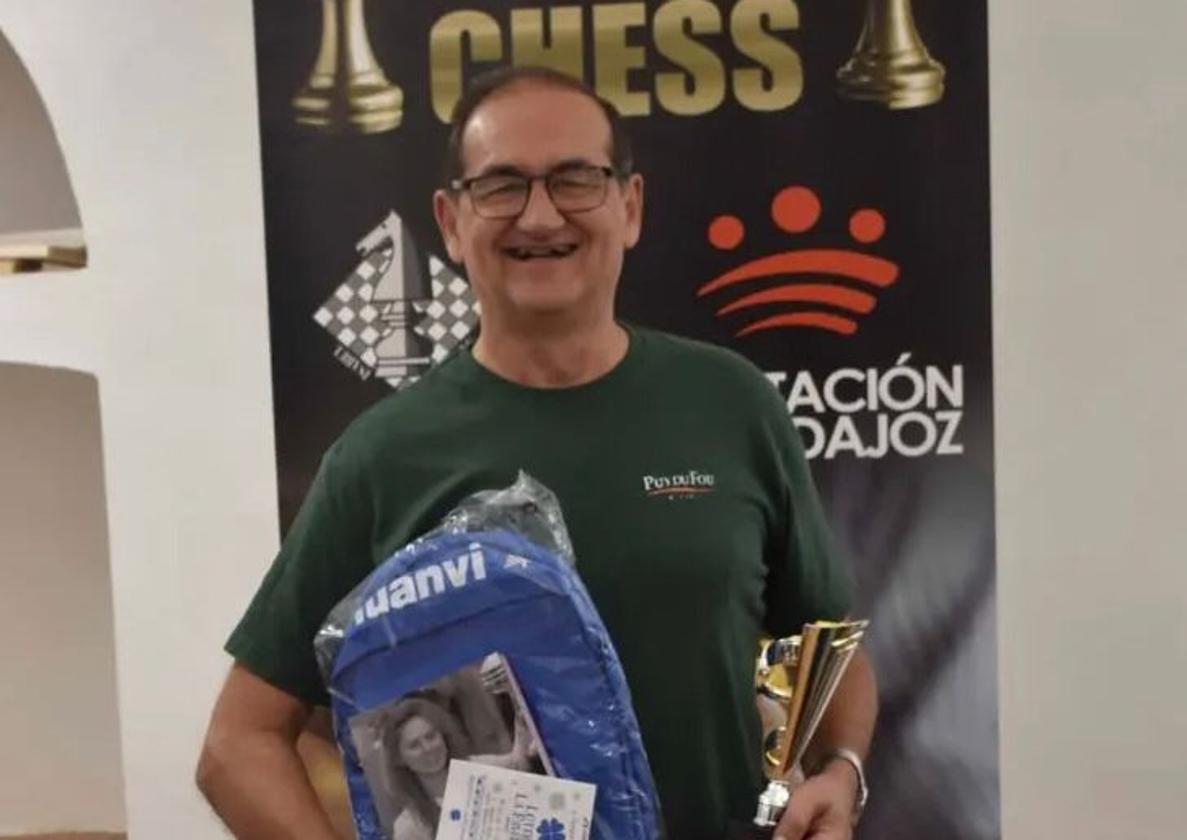 Manolo Ruíz gana el IV Torneo Master Chess del Club Ajedrez Santa Isabel