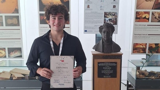 El joven violinista oliventino Alonso Ferrera gana el primer premio en el Concurso 'Villa de Bilbao'