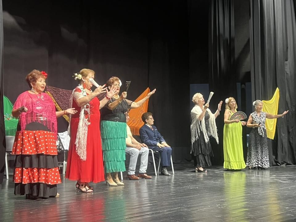 La copla brilló en Olivenza con las &#039;Raparigas&#039; y la Asociación &#039;La Esperanza&#039;