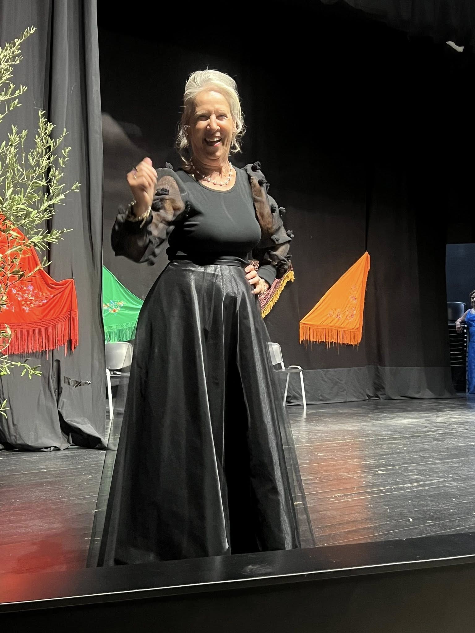 La copla brilló en Olivenza con las &#039;Raparigas&#039; y la Asociación &#039;La Esperanza&#039;