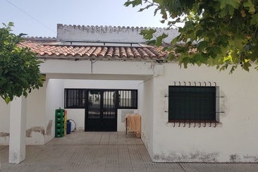Olivenza licita la explotación del bar-cafetería y tienda de comestibles de San Rafael