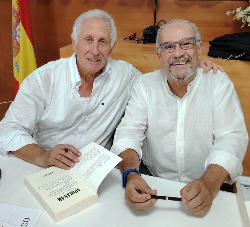 Autores de la novela.