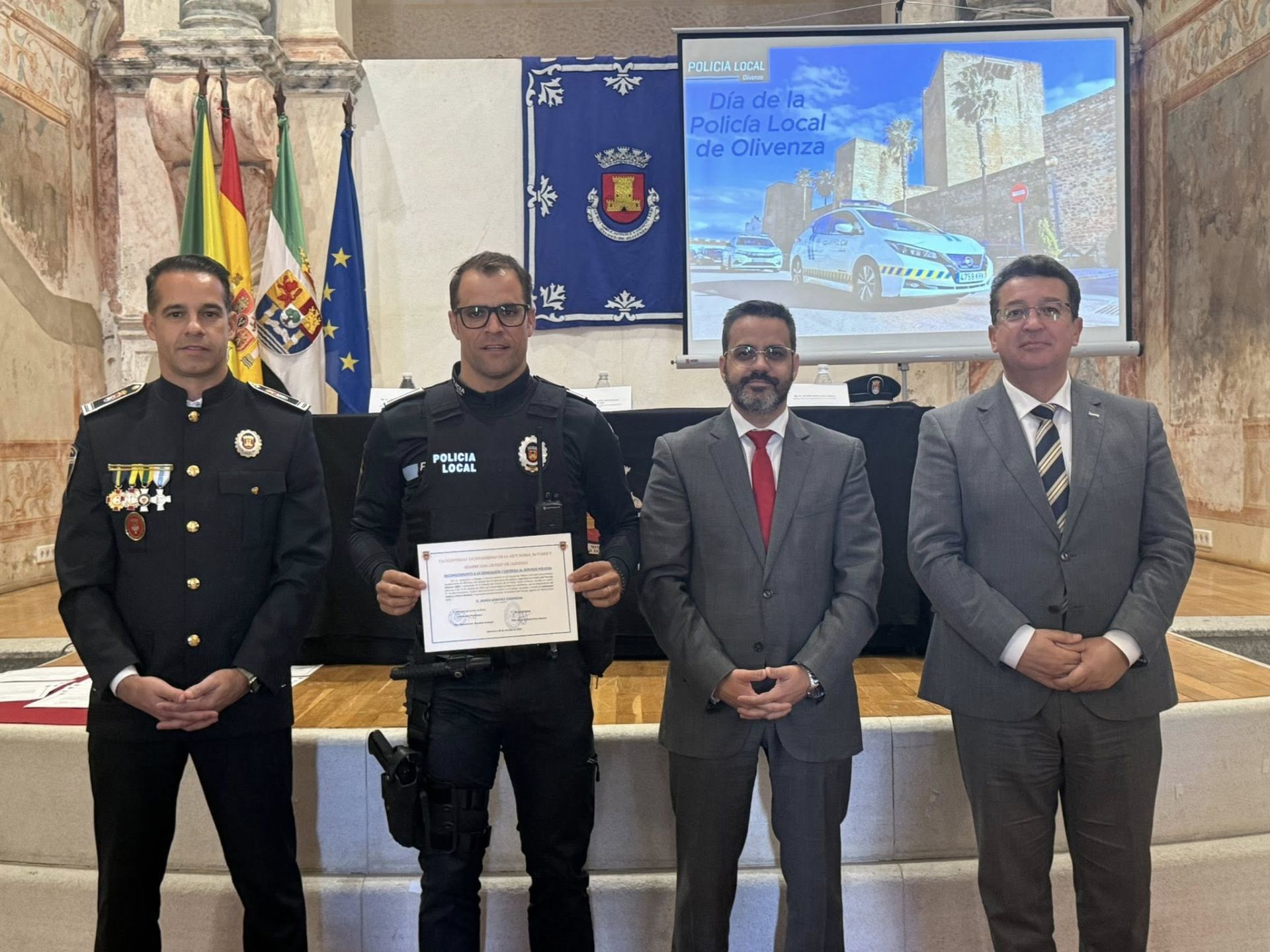 Entregadas 33 distinciones en la conmemoración del V Día de la Policía Local de Olivenza