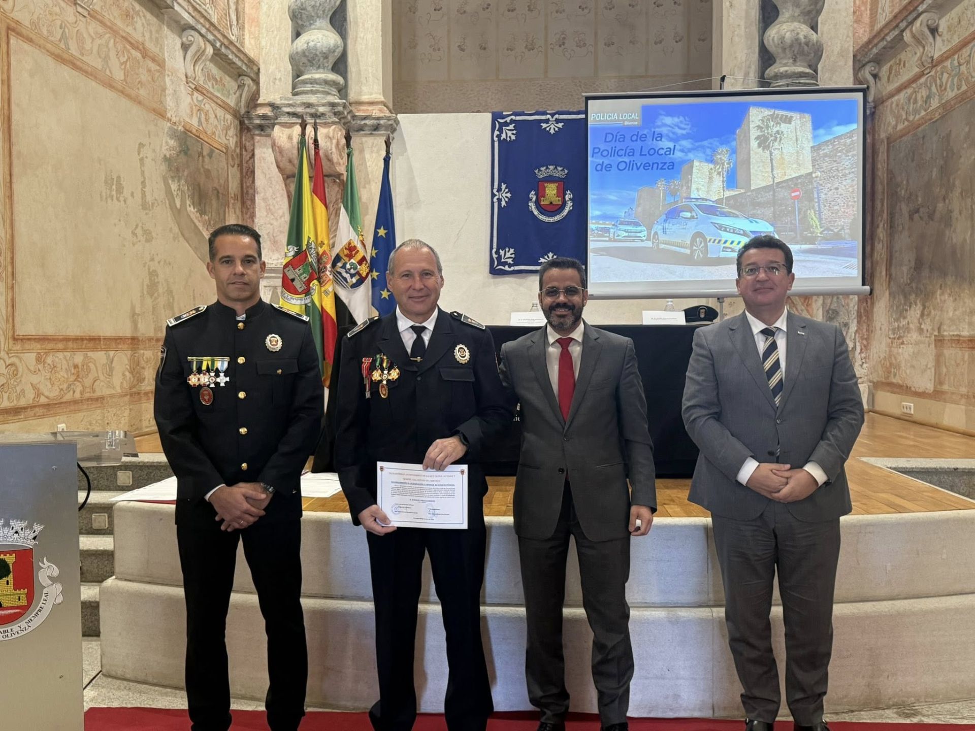 Entregadas 33 distinciones en la conmemoración del V Día de la Policía Local de Olivenza