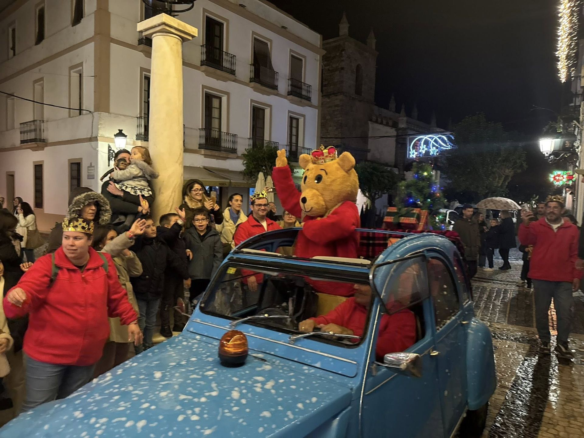 La ciudad arranca la programación navideña con las actividades del encendido