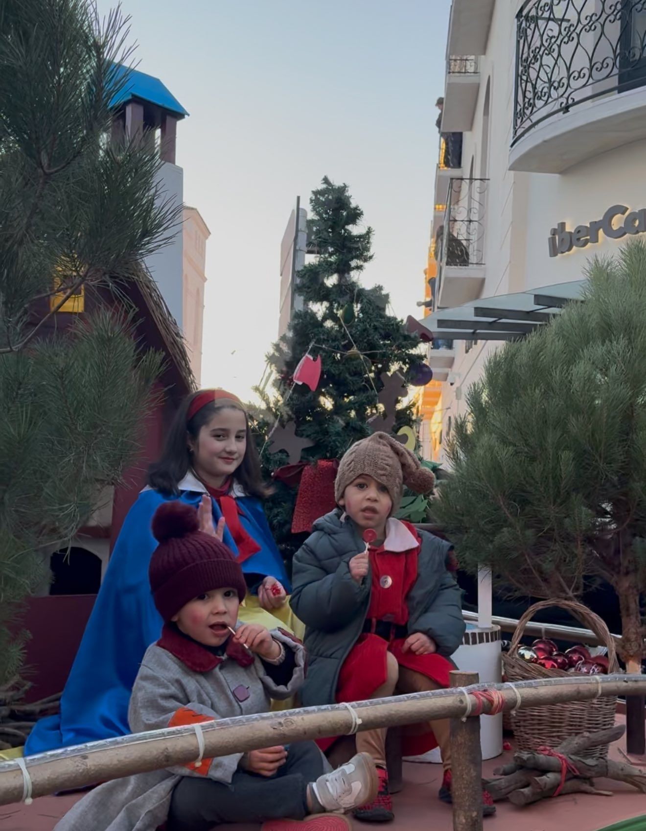 Las calles de Olivenza se llenan de magia con la Cabalgata de Reyes