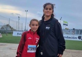Las jugadoras pertenecen a la GMD de Olivenza.