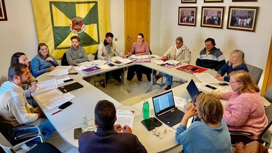 La subida salarial marca la nueva reunión de la mesa de negociación entre Ayuntamiento y CCOO y UGT