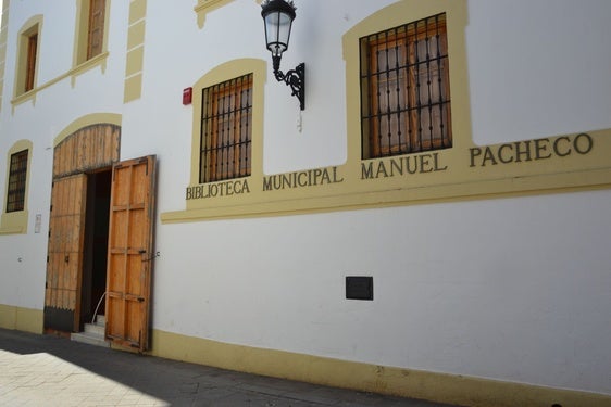 La Biblioteca Municipal 'Manuel Pacheco' será ampliada y mejorará su accesibilidad