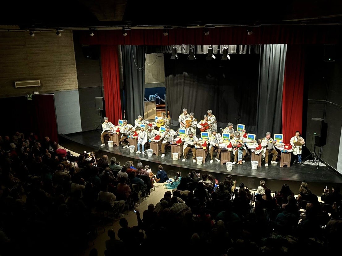 El Certamen de Murgas del Carnaval 2026 llena de ingenio la Casa de la Cultura