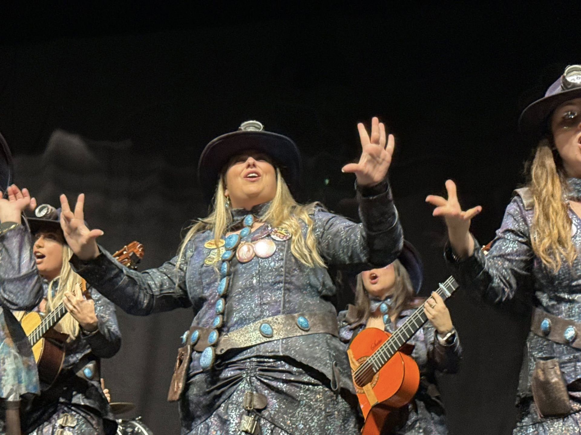 El Certamen de Murgas del Carnaval 2026 llena de ingenio la Casa de la Cultura