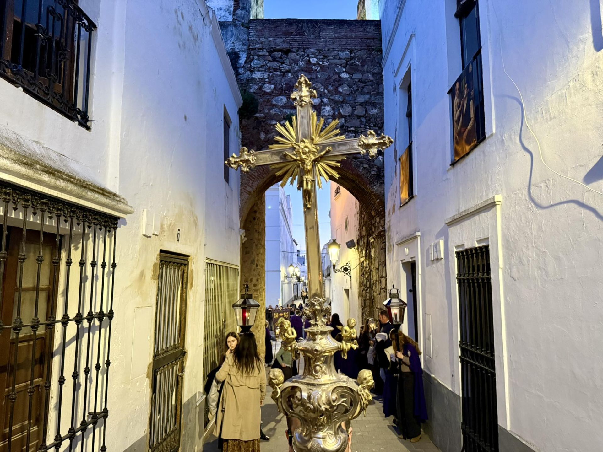 Patrimonio, tradición y fervor se aúnan en la procesión del Señor de los Pasos