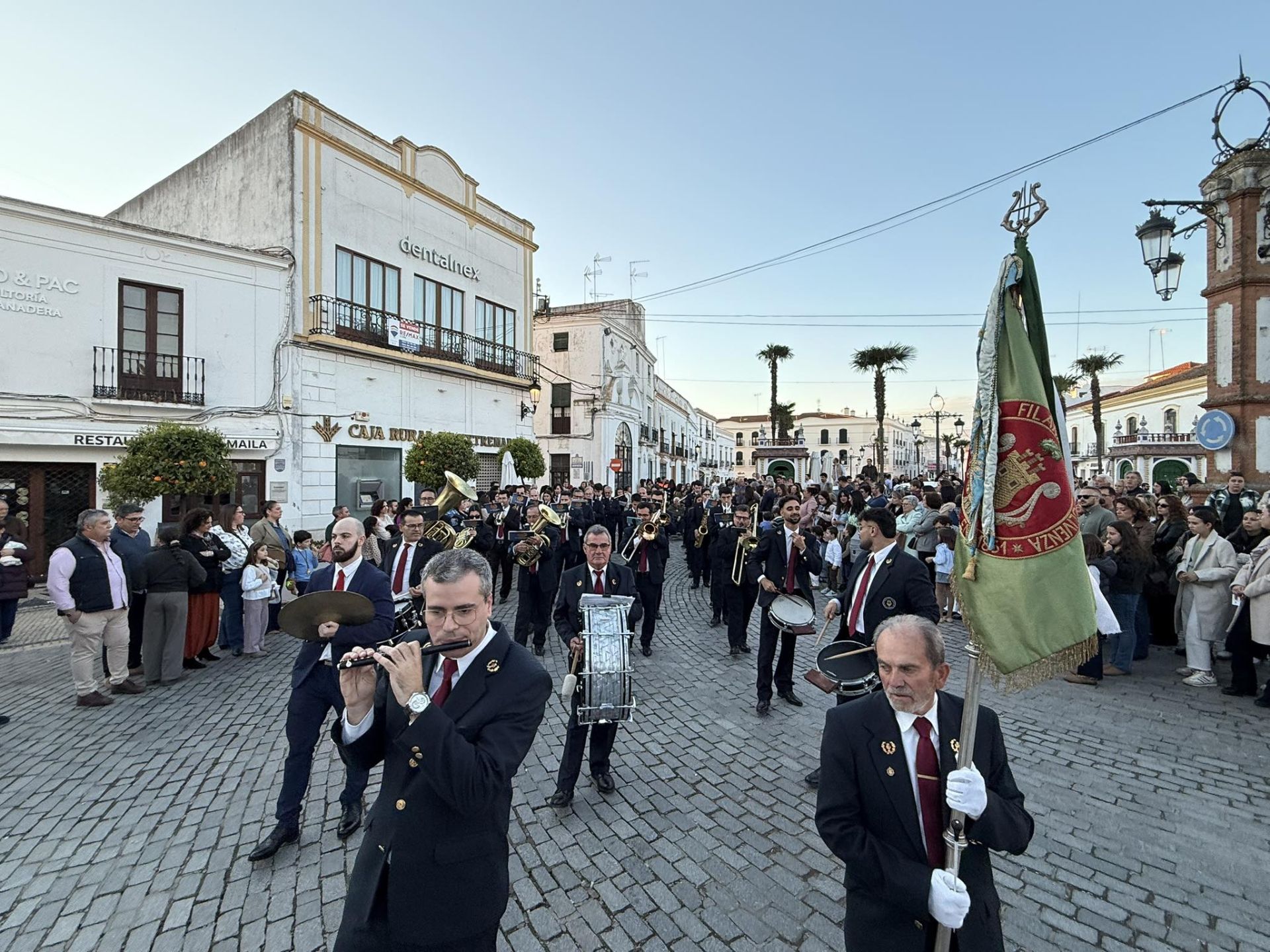Patrimonio, tradición y fervor se aúnan en la procesión del Señor de los Pasos
