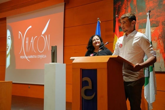 El XXI Premio Dulce Chacón de Narrativa Española se entregará en Olivenza
