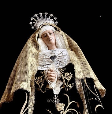 La hermandad de la Virgen de los Dolores recauda fondos para sufragar la restauración de la talla