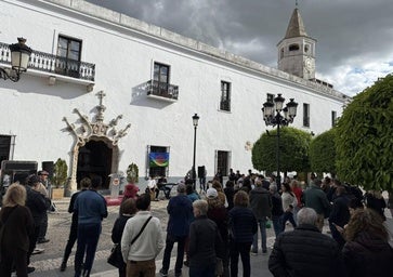 Música y lectura de un manifiesto para poner en valor la riqueza cultural gitana