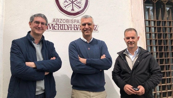 El secretario general de Escuelas Católicas Pedro Huerta visitó las Escuelas Parroquiales