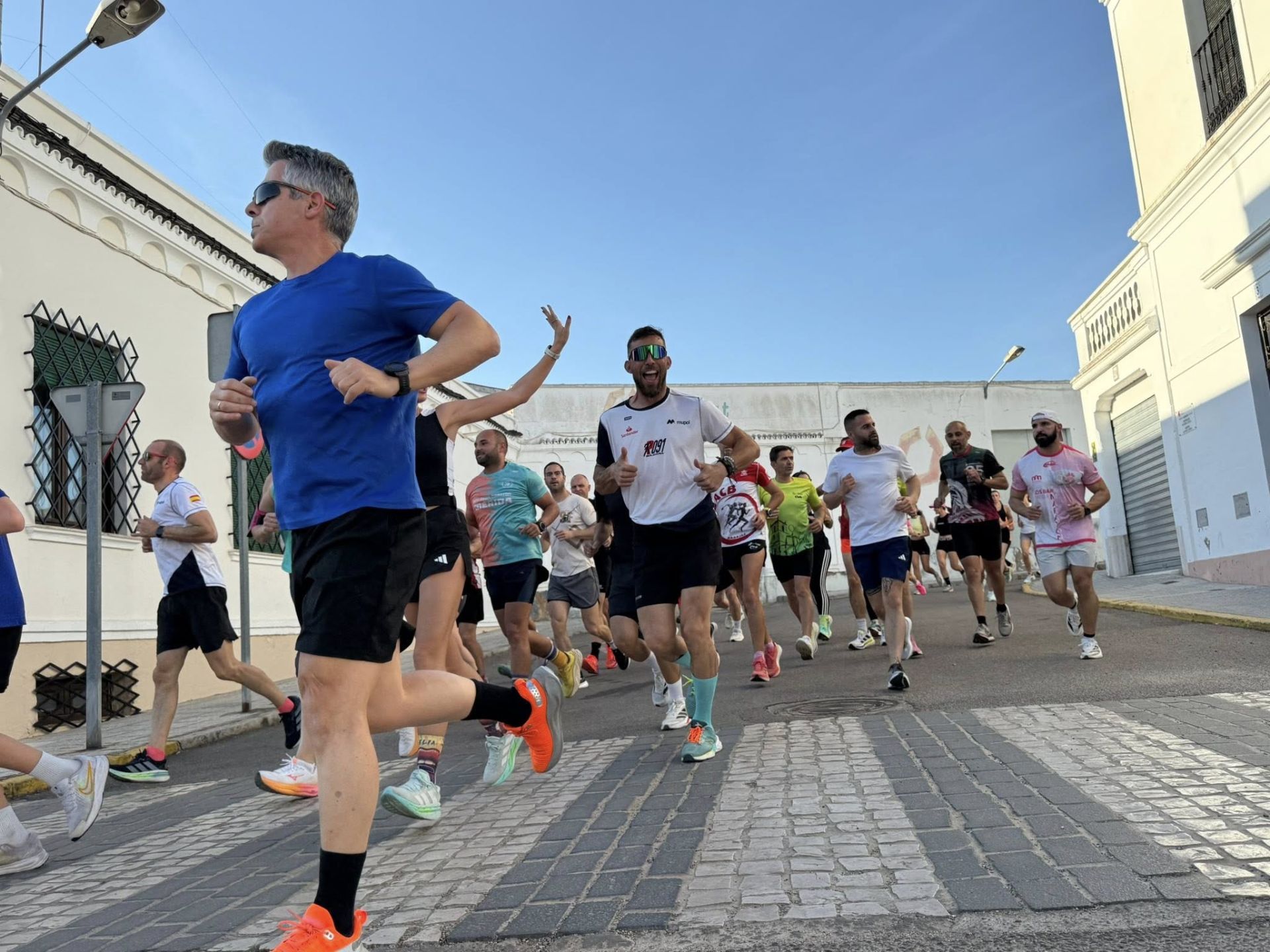 Olivenza se vuelca con el deporte y la convivencia en una jornada participativa en sus calles