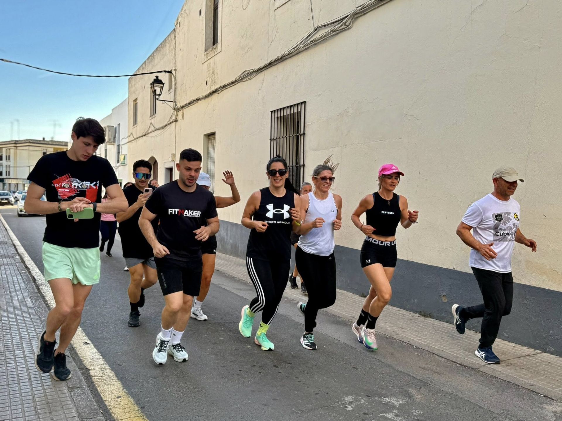 Olivenza se vuelca con el deporte y la convivencia en una jornada participativa en sus calles
