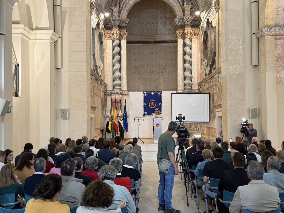 Olivenza honra a sus vecinos deportados a los campos nazis en un emotivo acto