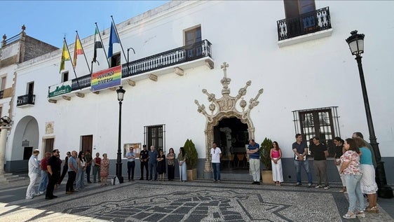 Olivenza guarda un minuto de silencio en solidaridad con las víctimas de los terremotos en Venezuela