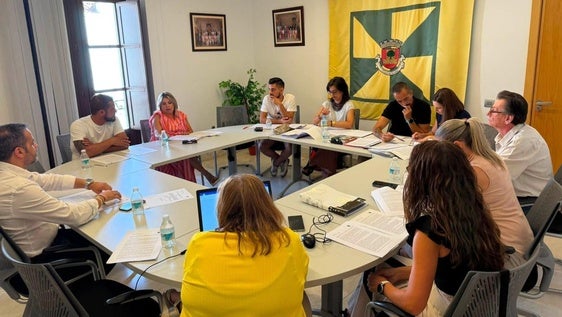 La mesa de negociación cierra los últimos detalles del nuevo acuerdo y avanza la nueva oferta de empleo público