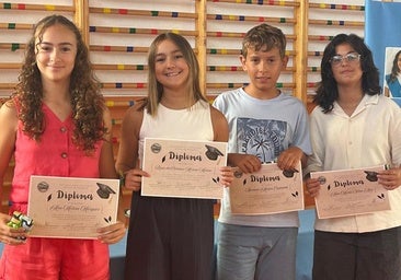 El CEIP F. Ortiz López reconoce los mejores expedientes de Educación Primaria al inicio del nuevo curso