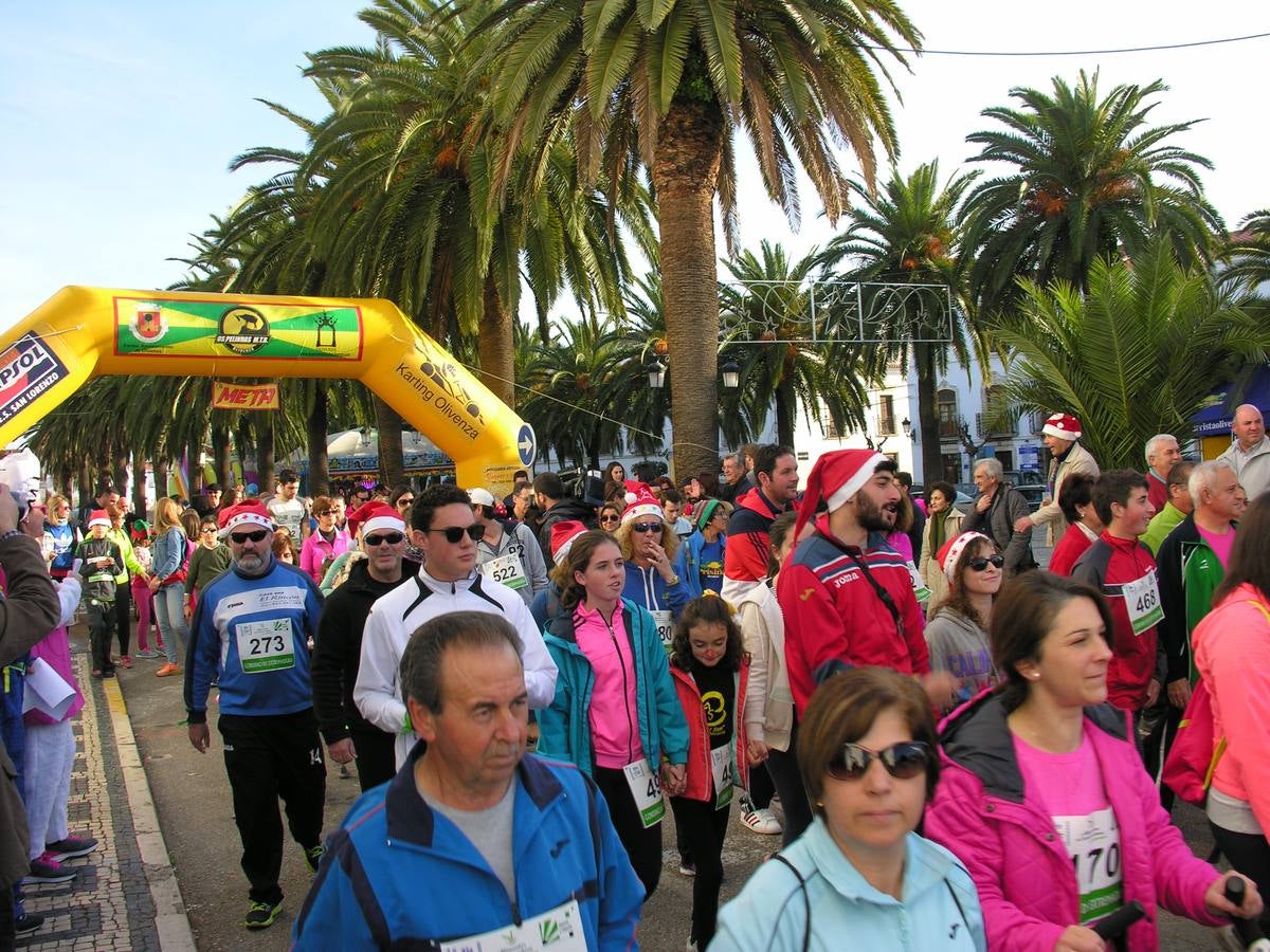 Inicio del recorrido de caminantes de la IV Carrera Solidaria de Aprosuba-14. 