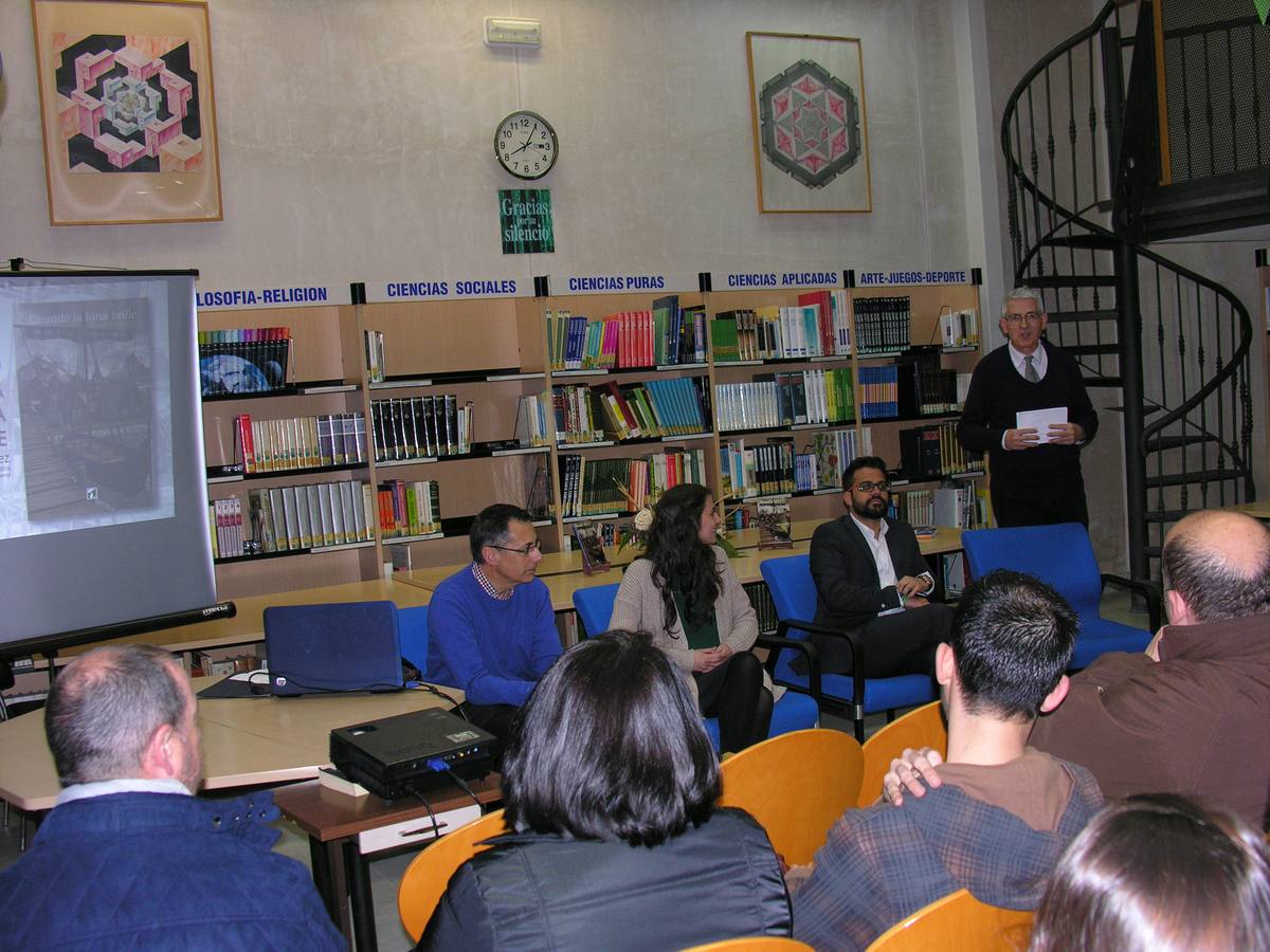 Presentación realizada en la Biblioteca Municipal Manuel Pacheco. 