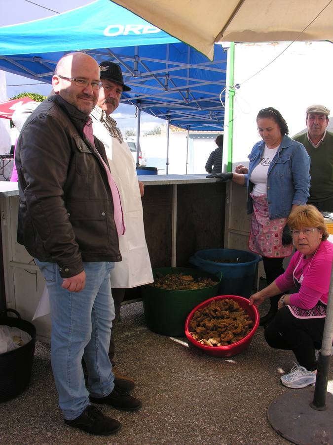 ‘Ensopados’ y barbos fritos en la I Feria del Pez en Villarreal