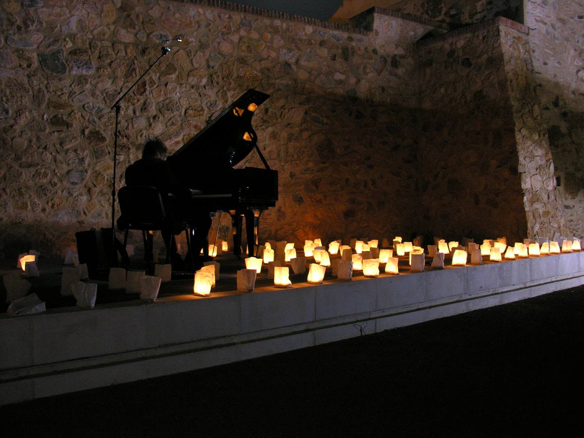 David Gómez durante el concierto ofrecido en el Convento San Juan de Dios. 