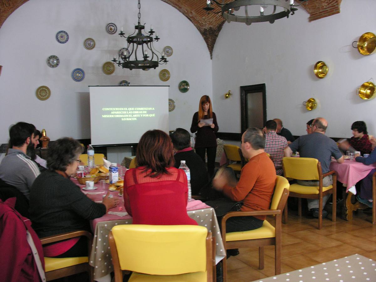 Desayuno cultural celebrado en la Santa Casa de Misericordia. 