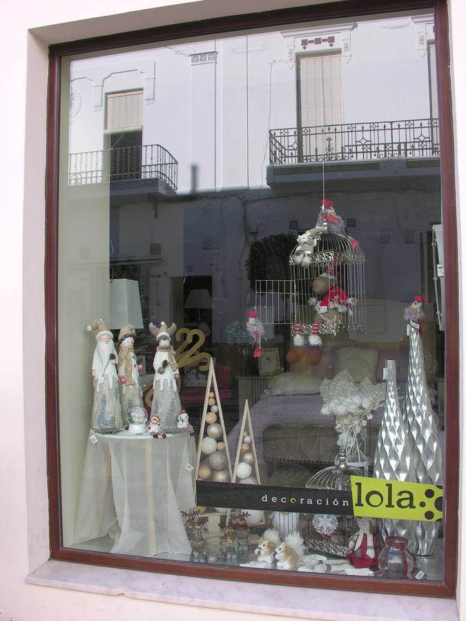 Lola Decoración, establecimiento ganador del I Concurso de Escaparates. 