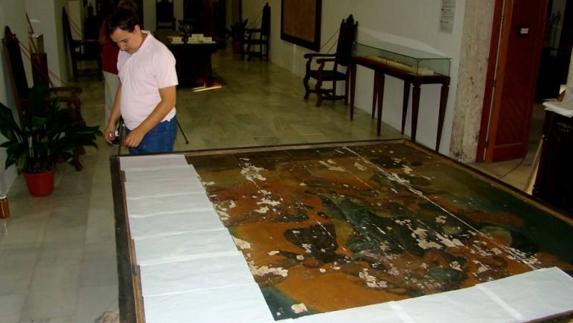Una de las tablas a restaurar en el Museo de Olivenza. 