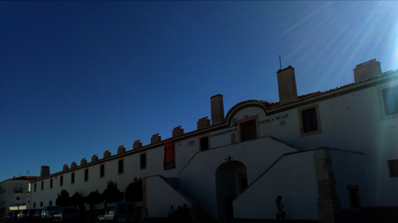 Fachada de la Universidad Popular de Olivenza (UPO). CEDIDA