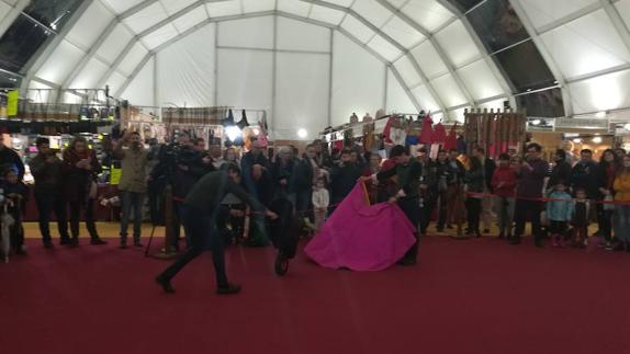 Exhibición de toreo de salón en la Feria del Toro 2018. 