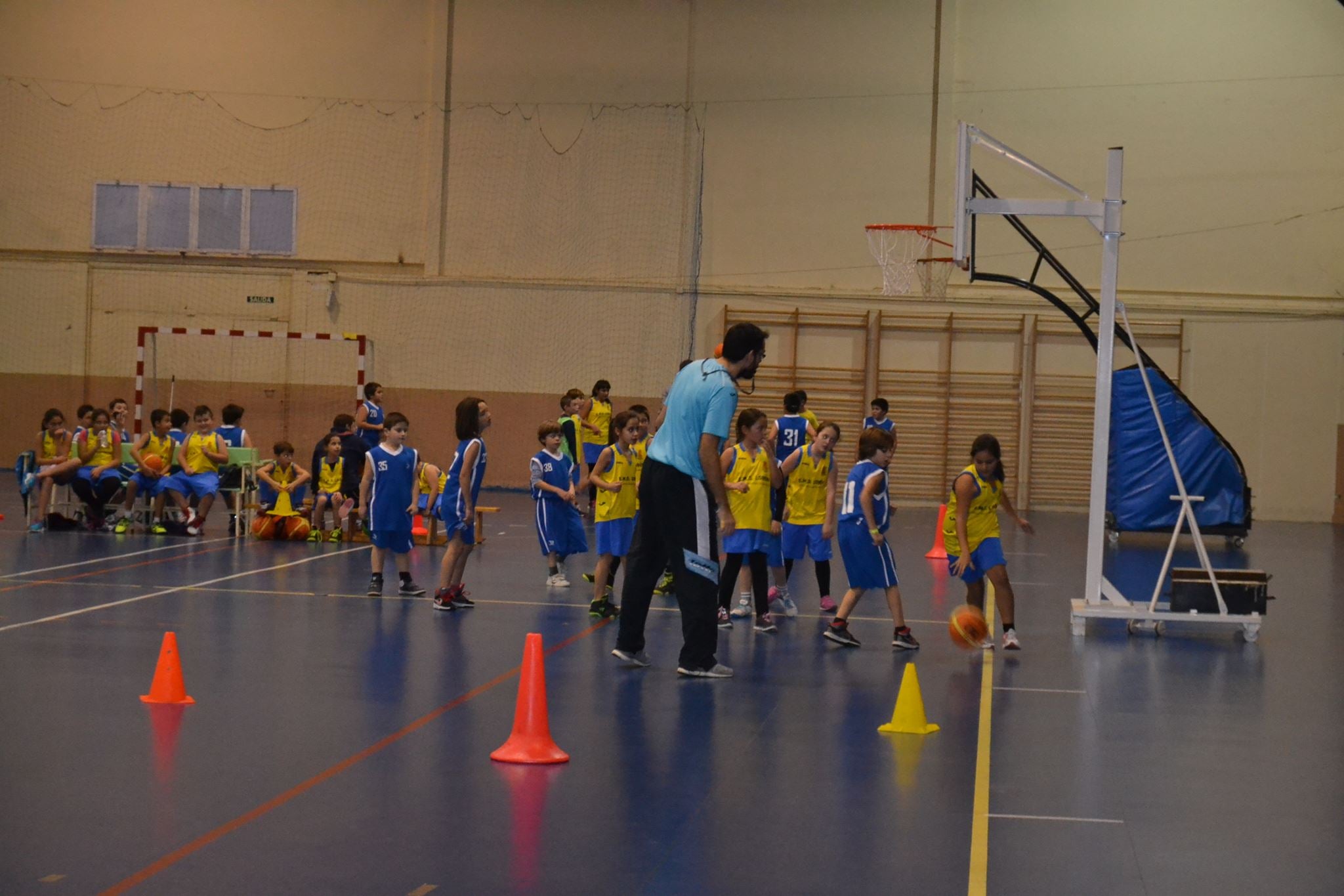 El Club de Baloncesto Puebla también celebra la Navidad