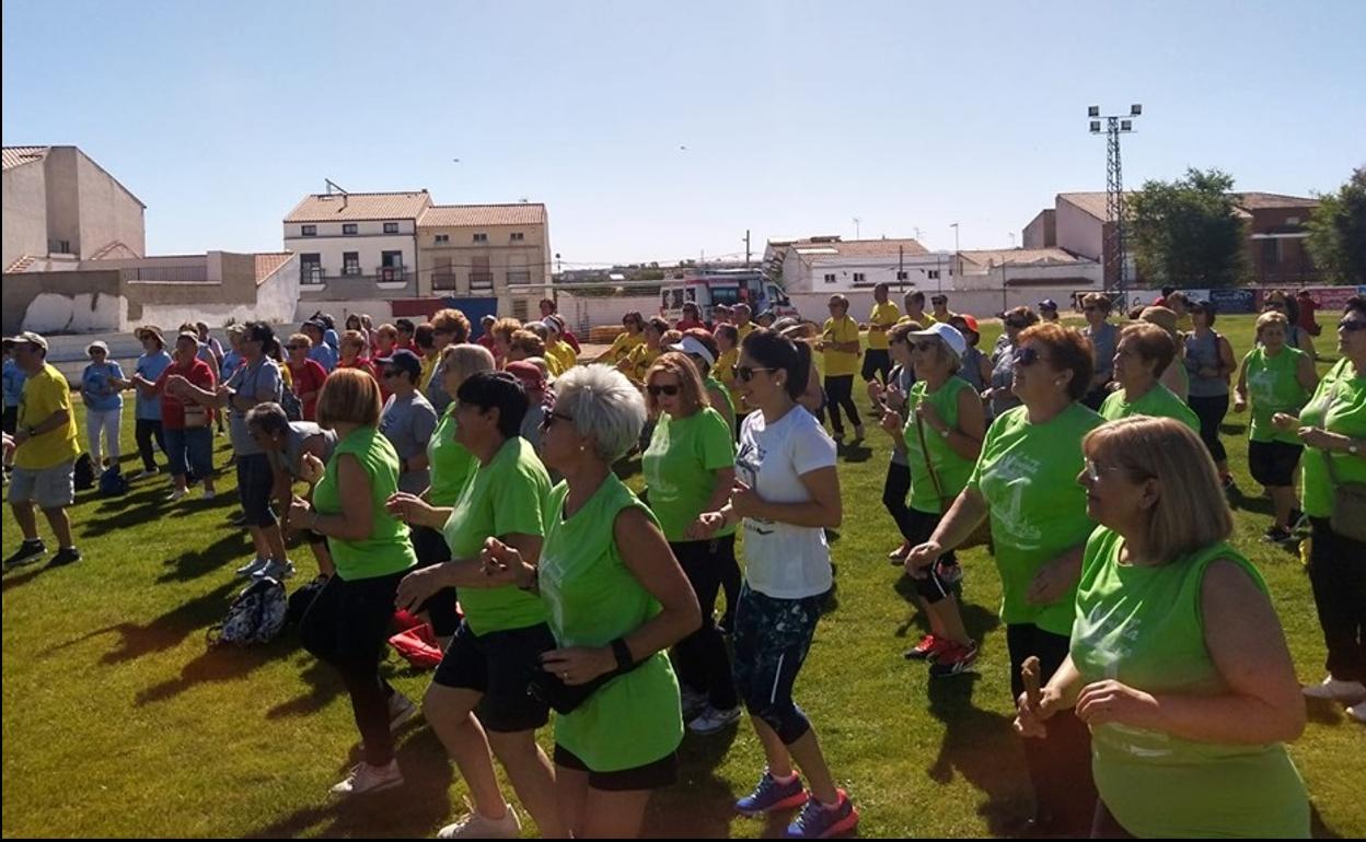 Cerca de doscientas personas de la comarca participaron en las IV de Olimipadas de Mayores de Quintana