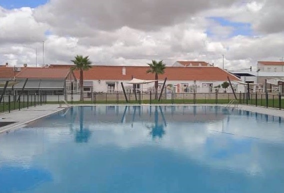La piscina municipal 